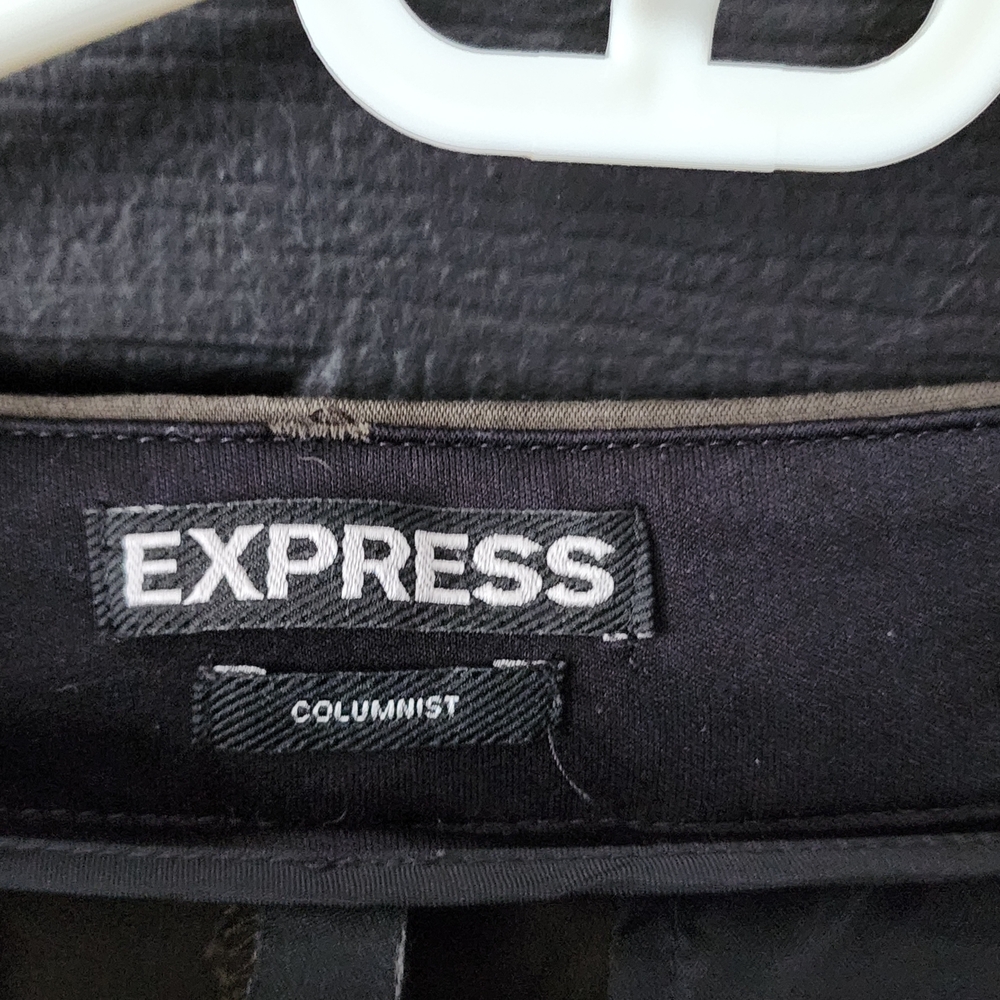 Express - Picture 2 of 3